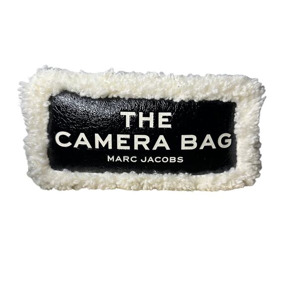 Marc Jacobs Shiny Calfskiin Faux Shearling The Camera Bag Black - Picture 1 of 7